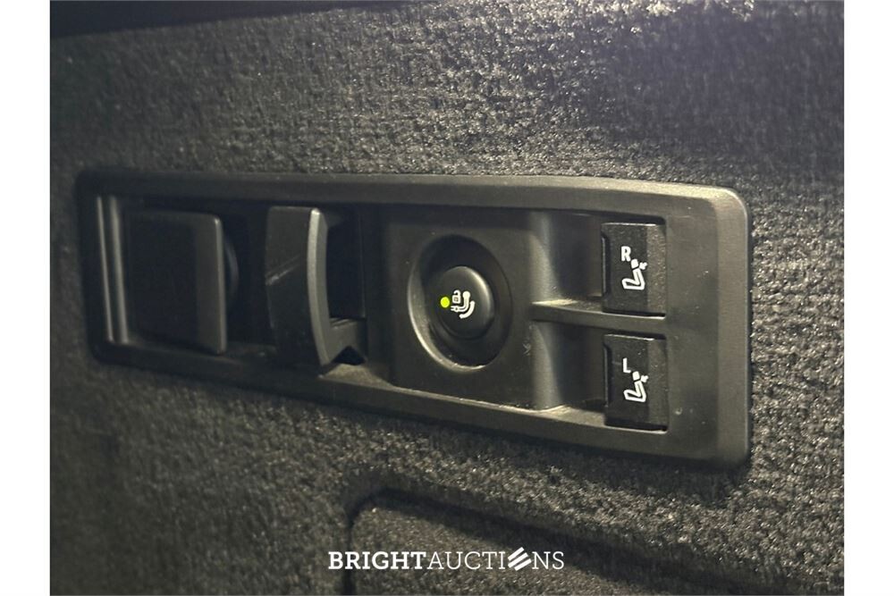 BMW iX xDrive50 High Executive 112 kWh 2022 (Origineel-NL), P-081-KP