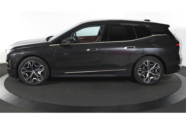 BMW iX xDrive50 High Executive 112 kWh 2022 (Origineel-NL), P-081-KP