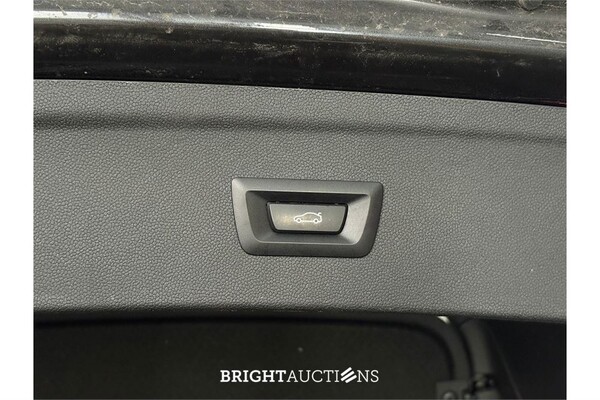 BMW iX xDrive50 High Executive 112 kWh 2022 (Origineel-NL), P-081-KP