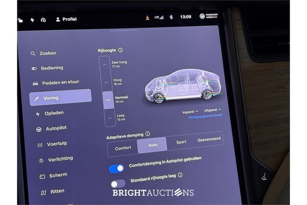 Tesla Model S Performance Ludicrous 2020 (Origineel-NL), J-620-LV