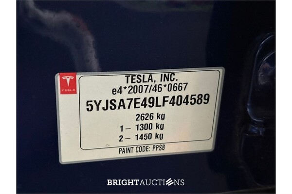 Tesla Model S Performance Ludicrous 2020 (Origineel-NL), J-620-LV