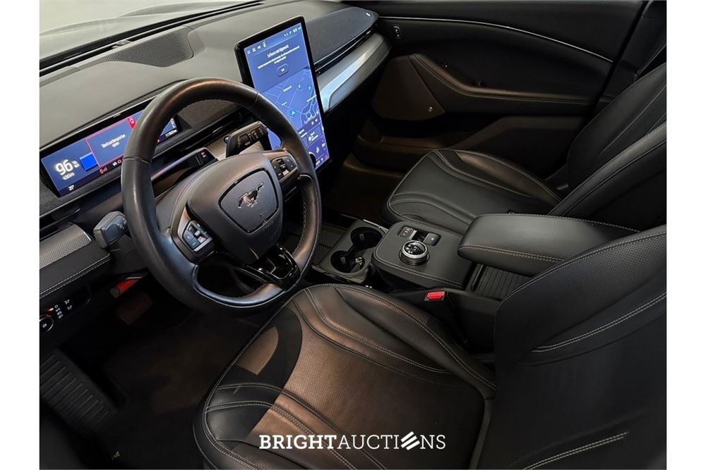Ford Mustang Extended RWD 98 kWh 2021 (Origineel-NL), L-645-PT