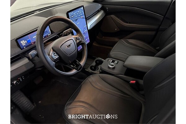 Ford Mustang Extended RWD 98 kWh 2021 (Origineel-NL), L-146-RN