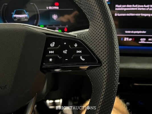 Audi Q6 e-tron Launch edition performance 100 kWh 306pk 2024 (Origineel-NL), GXG-54-R
