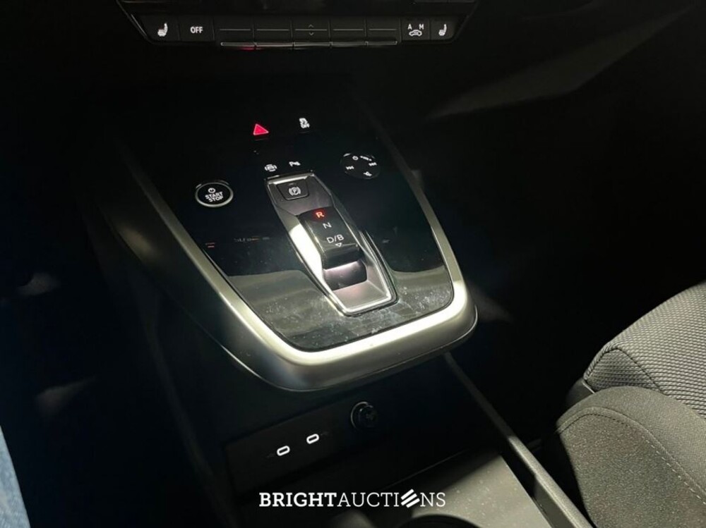 Audi Q4 e-tron 35 Advanced edition 55 kWh 170pk 2022 (Origineel-NL), R-475-BX