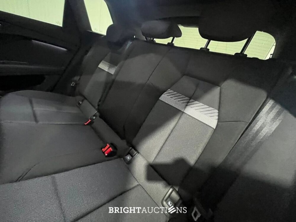 Audi Q4 e-tron 35 Advanced edition 55 kWh 170pk 2022 (Origineel-NL), R-475-BX