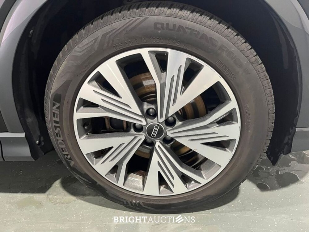 Audi Q4 e-tron 35 Advanced edition 55 kWh 170pk 2022 (Origineel-NL), R-475-BX