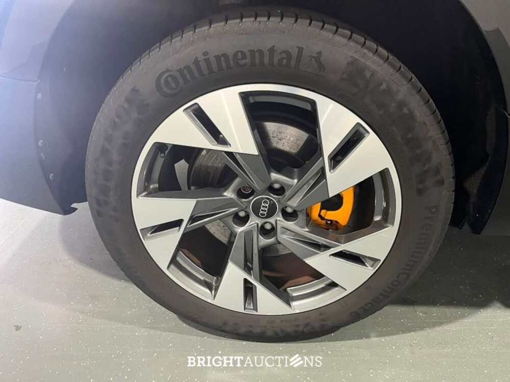 Audi e-tron Sportback 55 Advanced edition Quattro 95 kWh 408pk 2021 (Origineel-NL), L-608-RX