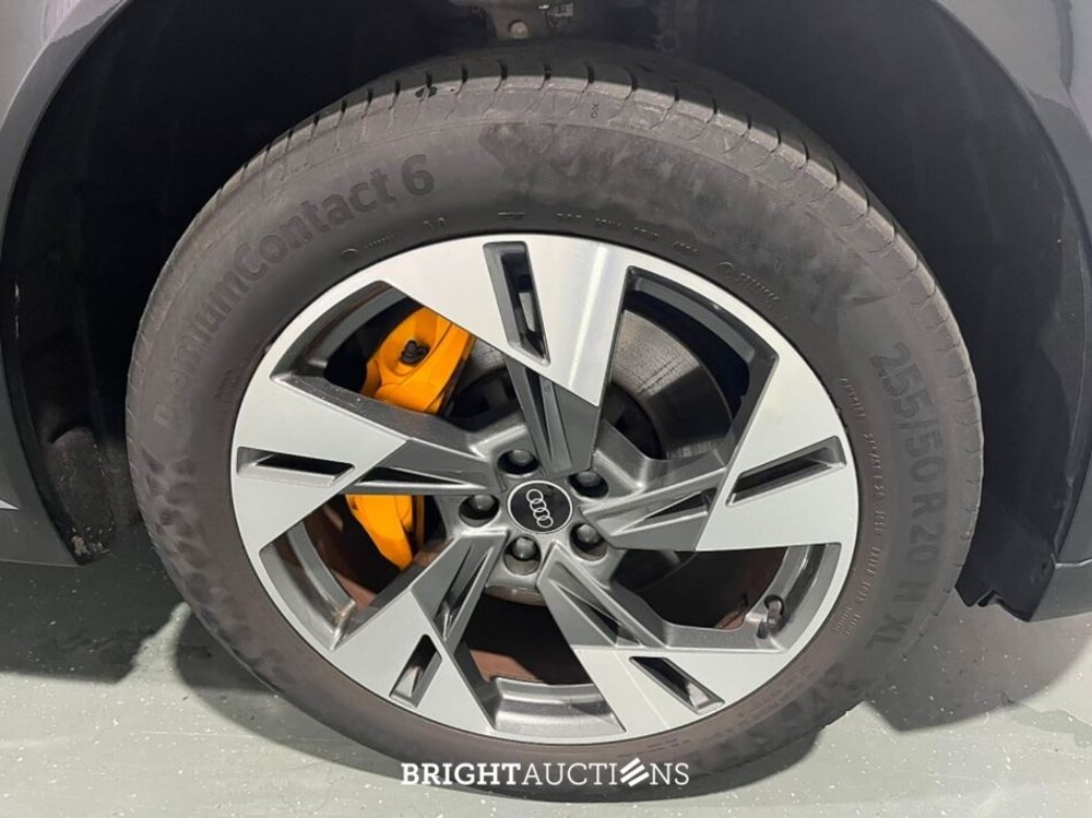 Audi e-tron Sportback 55 Advanced edition Quattro 95 kWh 408pk 2021 (Origineel-NL), L-608-RX
