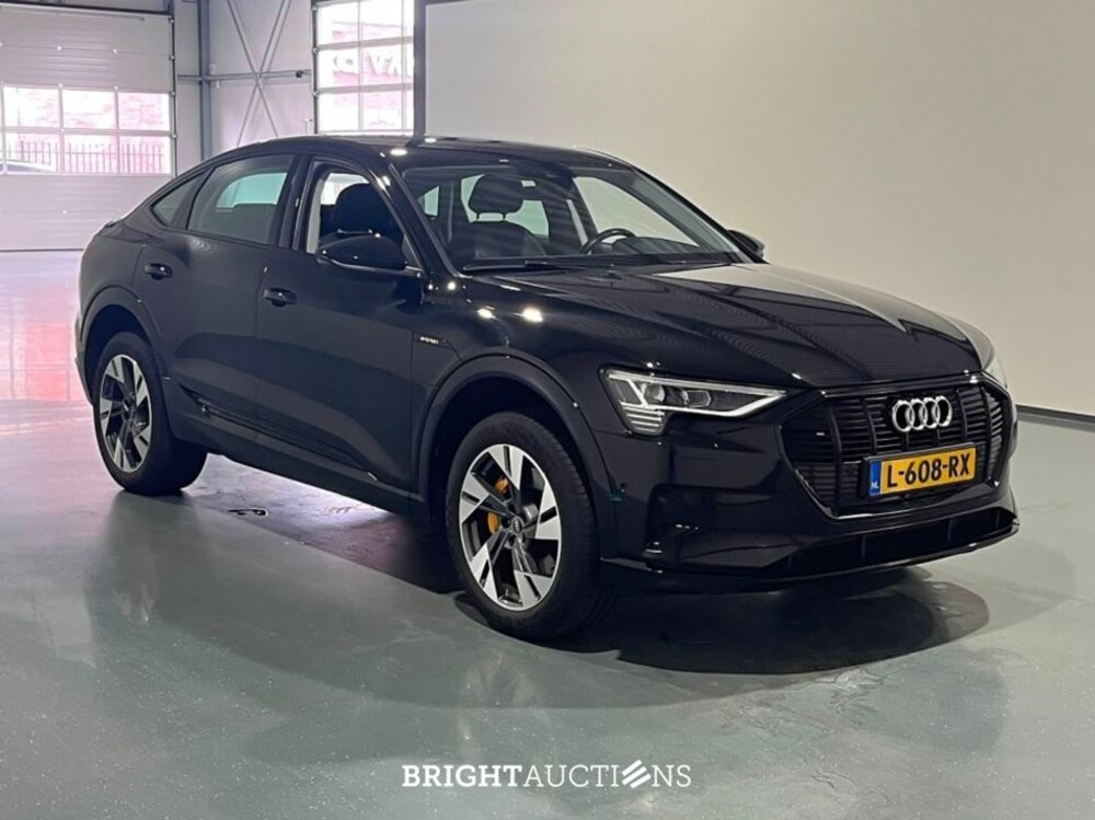 Audi e-tron Sportback 55 Advanced edition Quattro 95 kWh 408pk 2021 (Origineel-NL), L-608-RX