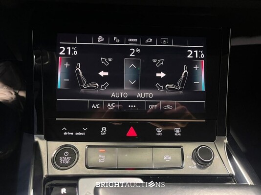 Audi e-tron Sportback 55 Advanced edition Quattro 95 kWh 408pk 2021 (Origineel-NL), L-608-RX