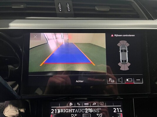 Audi e-tron Sportback 55 Advanced edition Quattro 95 kWh 408pk 2021 (Origineel-NL), L-608-RX