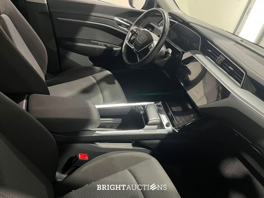 Audi e-tron 55 Advanced edition Quattro 95 kWh 408pk 2022 (Origineel-NL), R-906-VJ