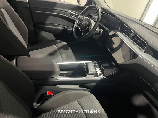 Audi e-tron 55 Advanced edition Quattro 95 kWh 408pk 2022 (Origineel-NL), R-906-VJ