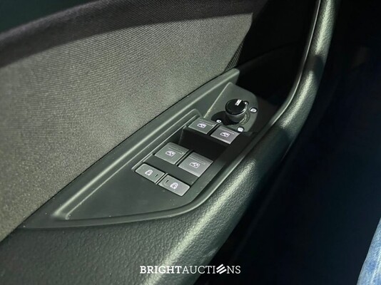 Audi e-tron 55 Advanced edition Quattro 95 kWh 408pk 2022 (Origineel-NL), R-906-VJ