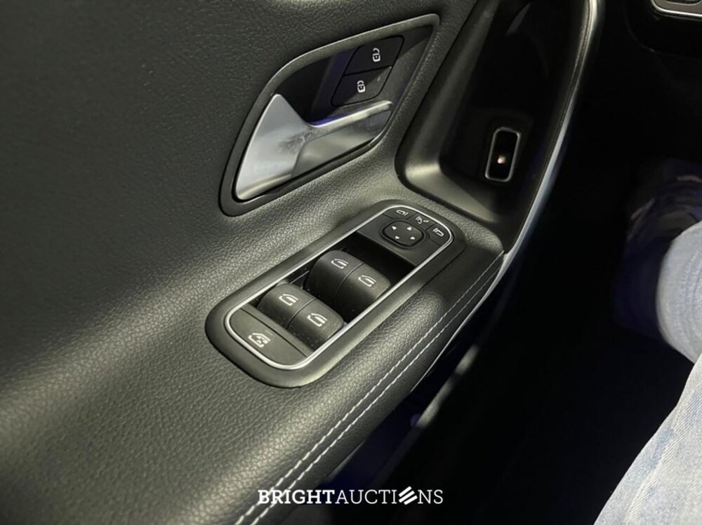 Mercedes-Benz A250 e Business Solution Luxury Limited 262pk 2021 (Origineel-NL) A-klasse, L-311-XT