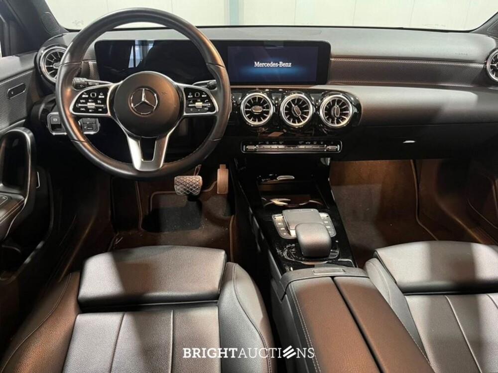 Mercedes-Benz A250 e Business Solution Luxury Limited 262pk 2021 (Origineel-NL) A-klasse, L-311-XT