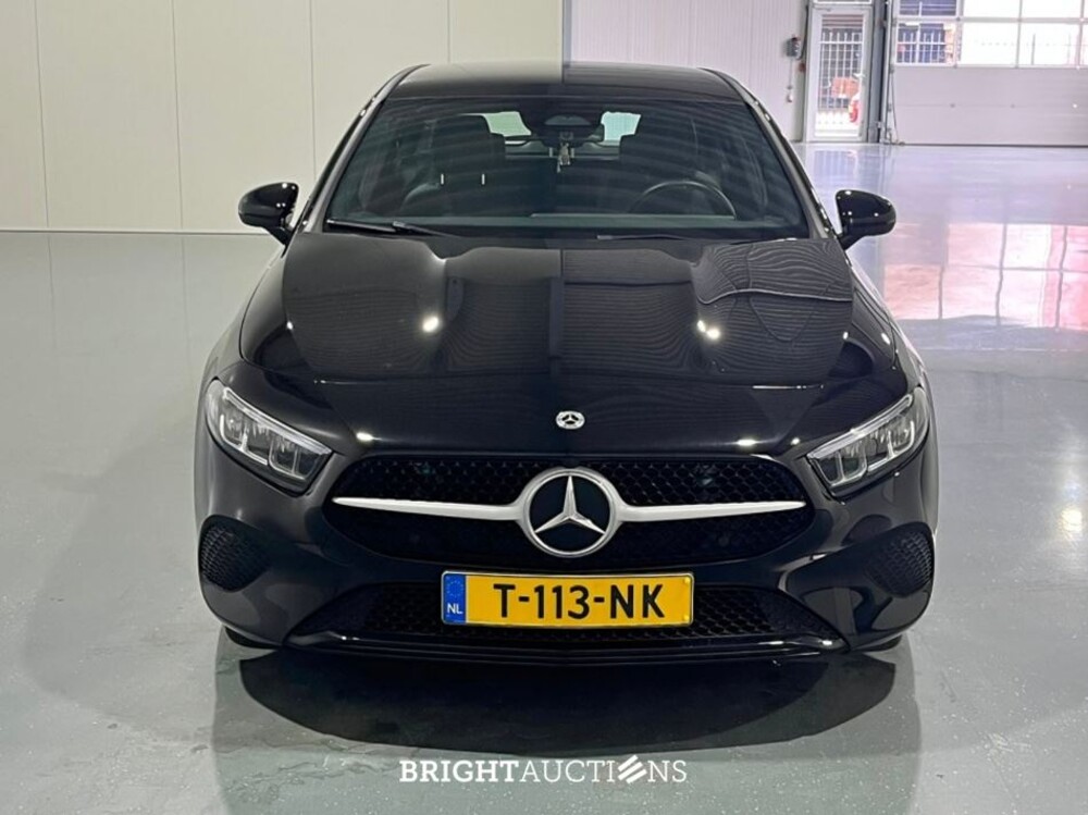 Mercedes-Benz A180 BusinesS-Line 136pk 2023 (Origineel-NL) A-klasse, T-113-NK