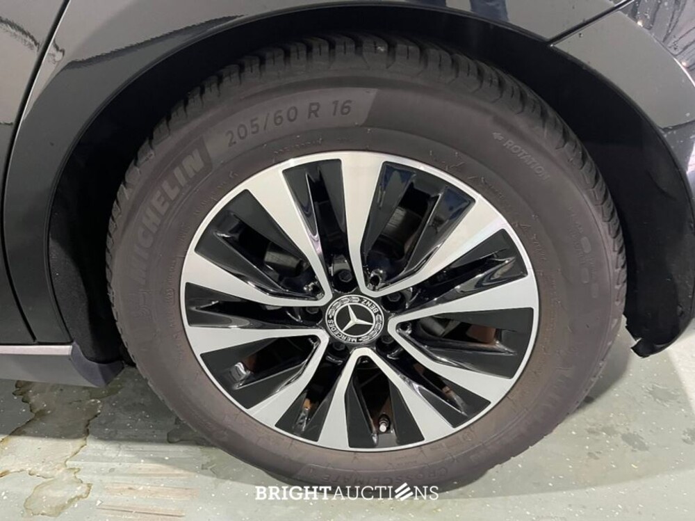 Mercedes-Benz A180 BusinesS-Line 136pk 2023 (Origineel-NL) A-klasse, T-113-NK