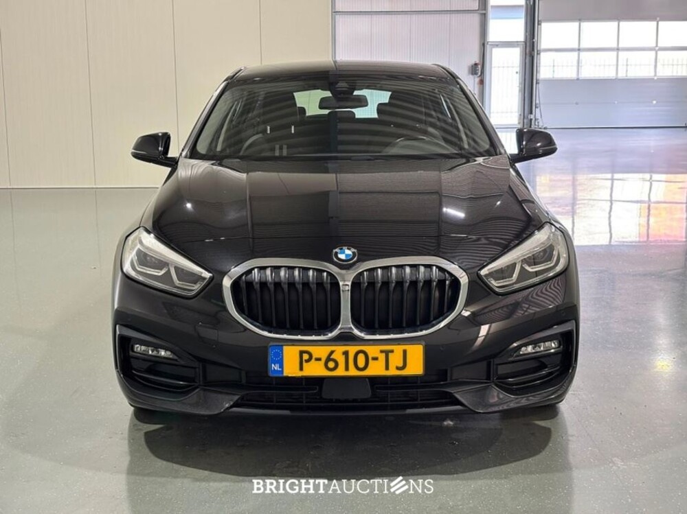BMW 118i 1-serie Business Edition 136pk 2022 (Origineel-NL) 1-Serie, P-610-TJ
