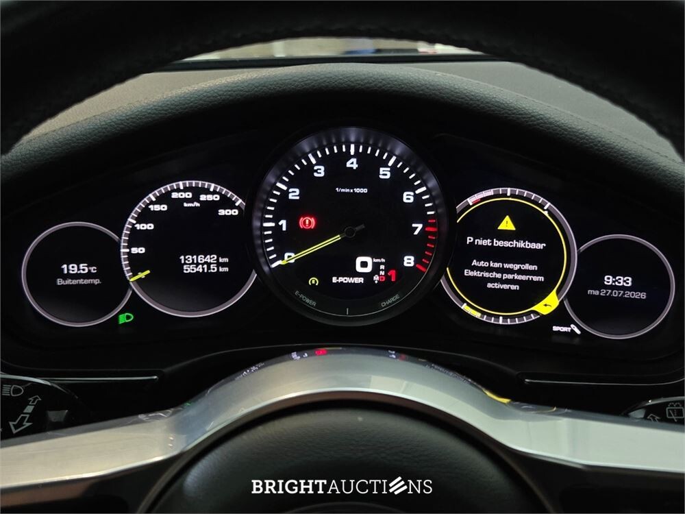 Porsche Panamera Sport Turismo 4 E-Hybrid 2.9 466pk 2019, JFF-53-K