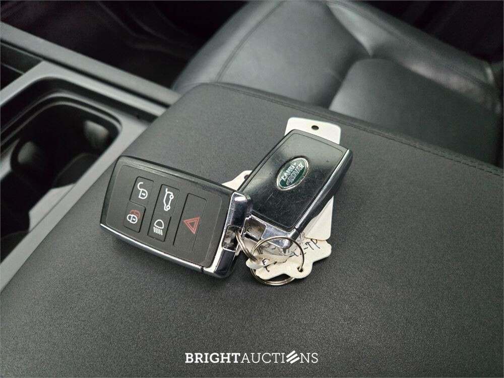 Land Rover Defender 110 P400e 110 X-Dynamic HSE 2.0 443pk 2022, P-542-TP