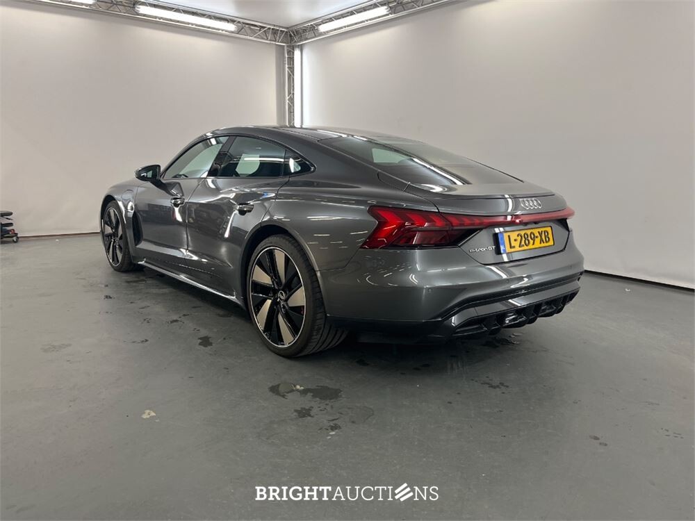 Audi e-tron GT GT 93 kWh 477pk 2021 (Origineel-NL), L-289-XB