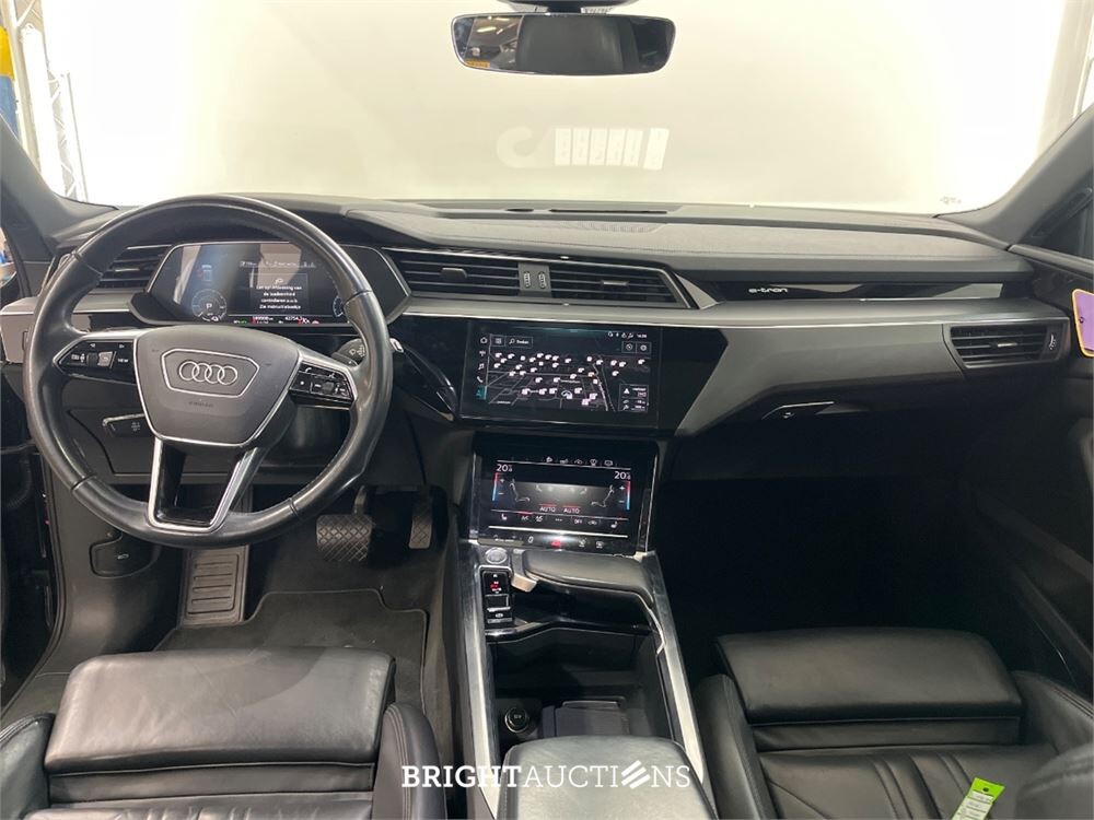 Audi e-tron 55 Business edition Plus Quattro 95 kWh 409pk 2020, L-296-BK