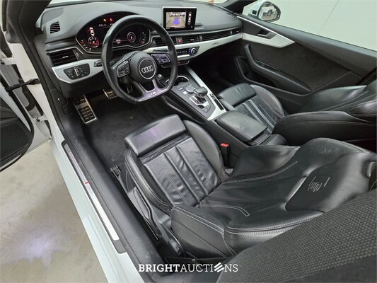 Audi A5 Coupé Design Pro Line Plus 3.0 TDI Quattro 218pk 2018, TR-982-T