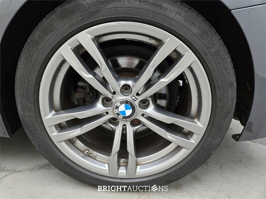 BMW 330e Centennial High Executive 272pk 2016 (Origineel-NL) 3-Serie, KX-220-P
