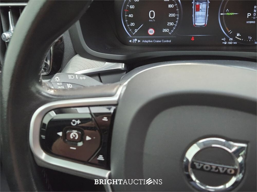 Volvo V60 T8 Twin Engine Inscription 2.0 AWD 392pk 2020, T-034-TZ