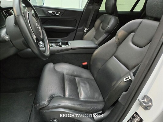 Volvo V60 T8 Twin Engine Inscription 2.0 AWD 392pk 2020, T-034-TZ
