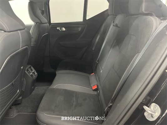 Volvo XC40 Recharge Plus 70 kWh 232pk 2023 (Origineel-NL), S-106-XG