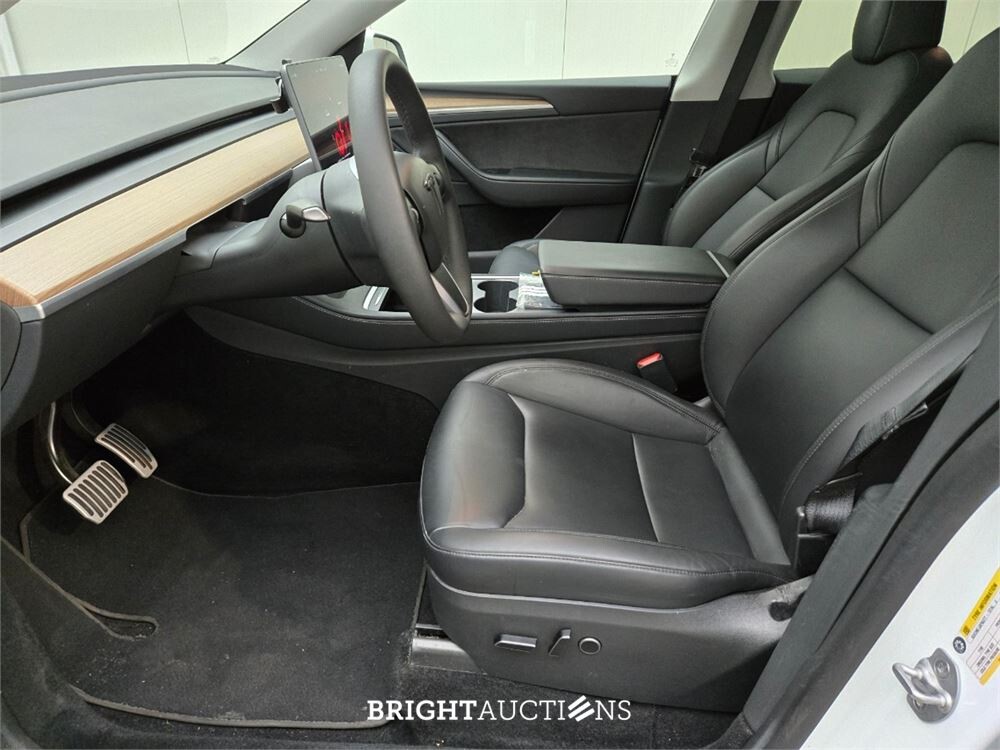 Tesla Model Y RWD 58 kWh 238pk 2024, JDD-49-H