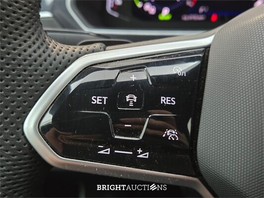 Volkswagen Tiguan eHybrid R-Line Business 1.4 TSI 265pk 2021, X-096-TJ