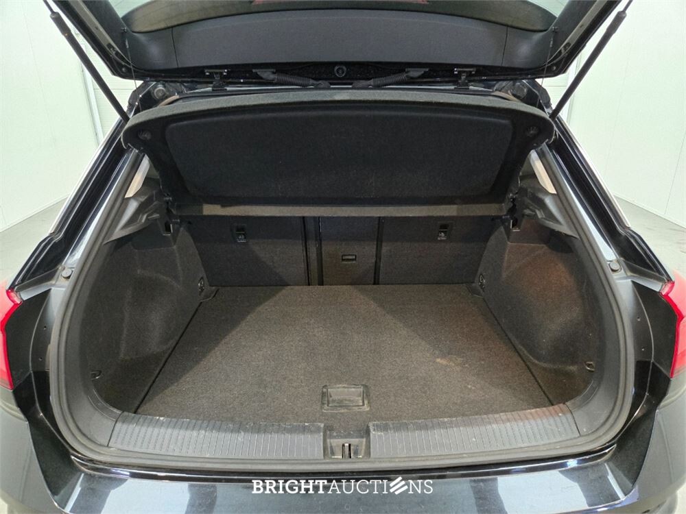 Volkswagen T-Roc 1.5 TSI 150pk 2019 (Origineel-NL), XJ-194-X