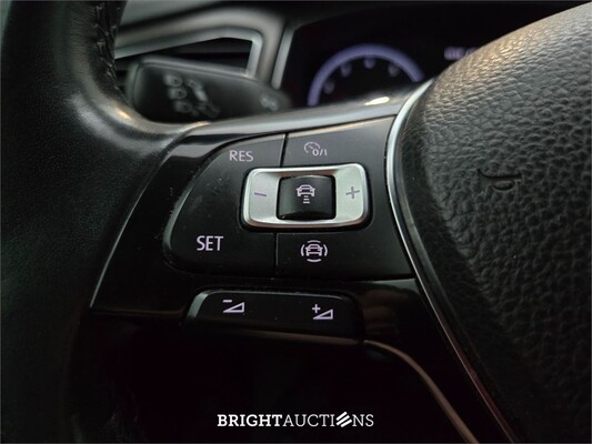 Volkswagen T-Roc 1.5 TSI 150pk 2019 (Origineel-NL), XJ-194-X