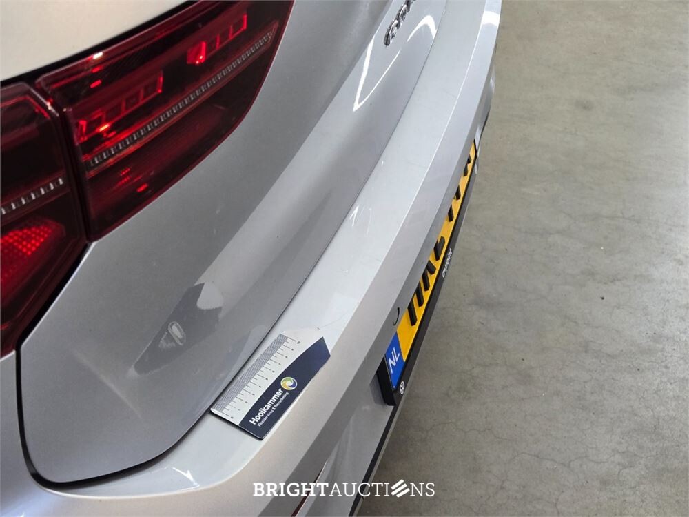 Volkswagen Golf eHybrid 1.4 258pk 2022, HKL-14-X