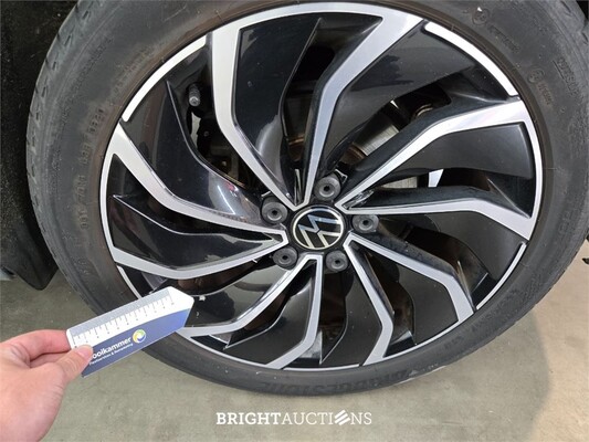 Volkswagen Golf eTSI R-Line 1.5 150pk 2020, HLP-73-V