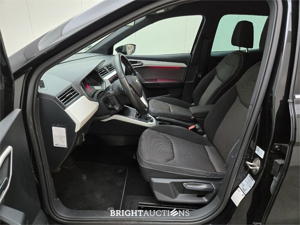 SEAT Arona Xcellence Business Intense 1.0 TSI 116pk 2018 (Origineel-NL), TX-230-L