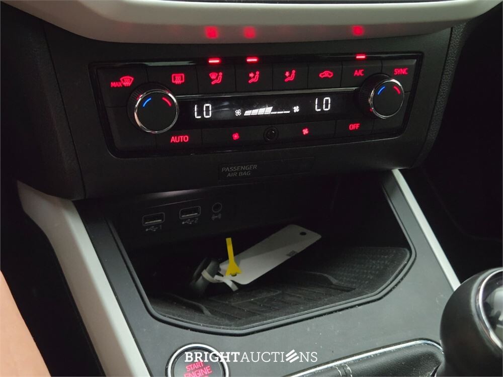 SEAT Arona Xcellence Business Intense 1.0 TSI 116pk 2018 (Origineel-NL), TX-230-L