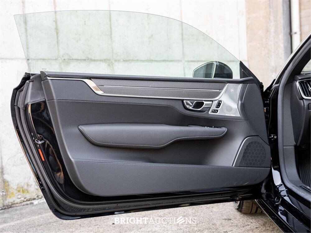 Polestar 1 2.0 T8R (1 van 1500) Carbon Plug-In Hybrid 609pk 2022