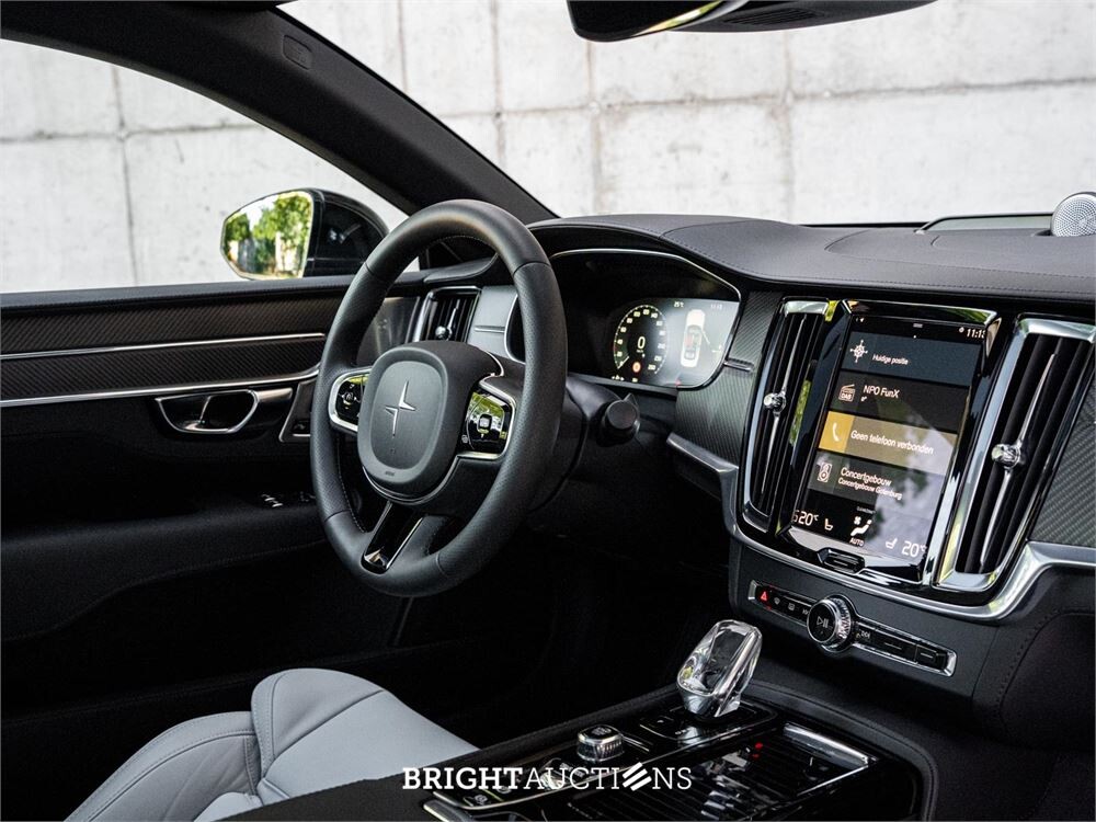 Polestar 1 2.0 T8R (1 van 1500) Carbon Plug-In Hybrid 609pk 2022