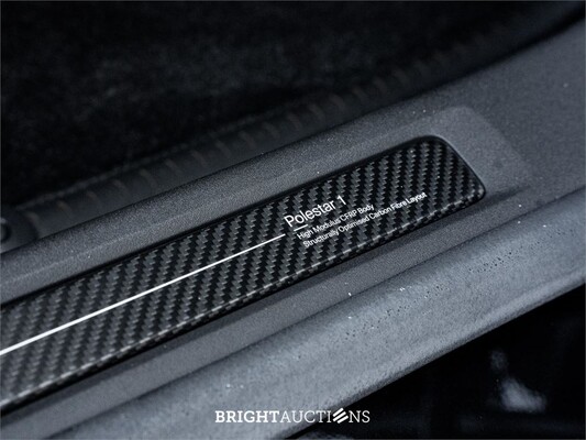Polestar 1 2.0 T8R (1 van 1500) Carbon Plug-In Hybrid 609pk 2022