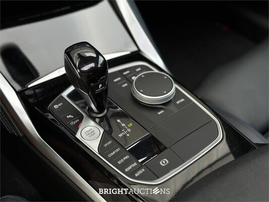 BMW M240i xDrive High Executive 374pk 2022 2-serie Coupé, HZJ-23-D