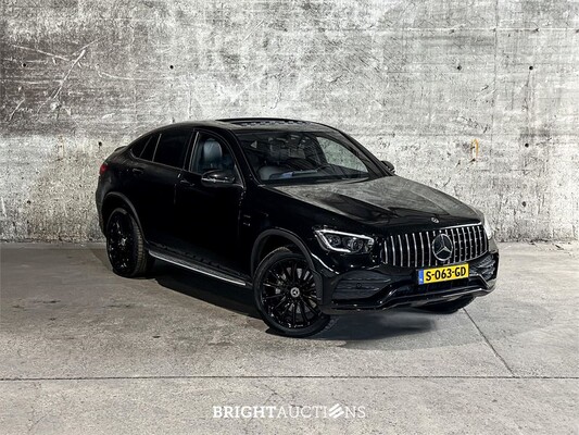 Mercedes-Benz GLC300e 4M Business Solution AMG GLC-klasse Coupé 320pk 2021, S-063-GD