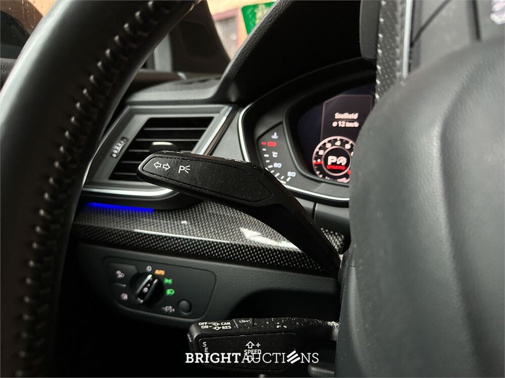 Audi Q5 2.0 TFSI Quattro Sport S Line Black Edition 252pk 2018 (Origineel-NL + 1e Eigenaar), TT-931-B
