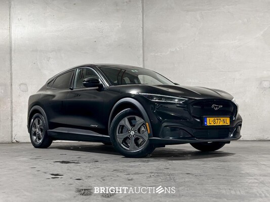 Ford Mustang Mach-E RWD 75 kWh 258pk 2021 (Origineel-NL + 1e eigenaar), L-877-NL