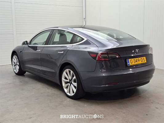 Tesla Model 3 Standard RWD Plus 60 kWh 238pk 2019 (Origineel-NL), G-349-DS