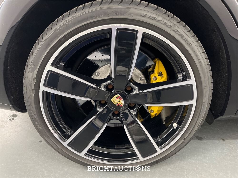 Porsche Cayenne Turbo S Coupé E-Hybrid 4.0 685pk 2020, L-420-LH
